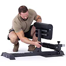 Posilovací stroj TRINFIT Sissy Squat Pro